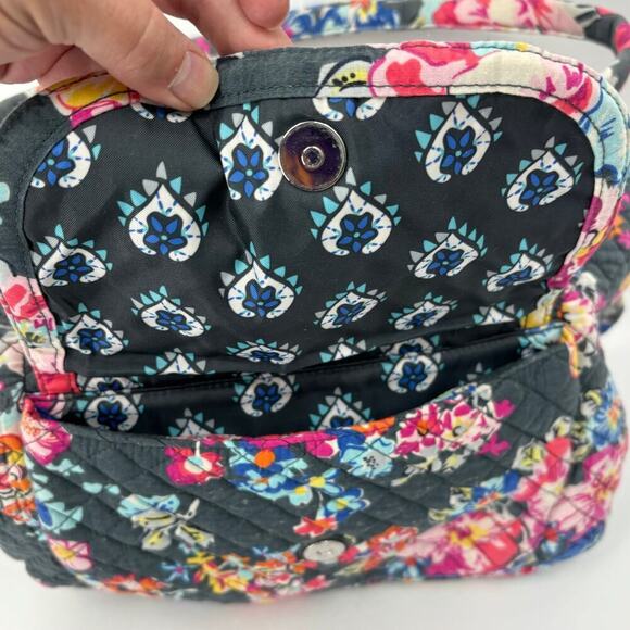 Vera Bradley Quilted Shoulder Tote Handbag Zip Top Gray Pretty Posies Pattern - Picture 4 of 14